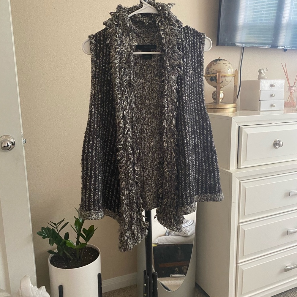 Oversized Calvin Klein sweater vest!